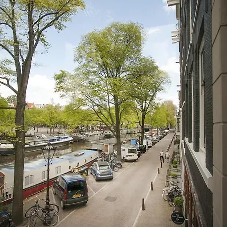 Empiric Boutique Suites Prinsengracht Bed & Breakfast 3*